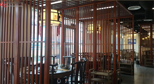 【精選】小型連鎖餐廳室內(nèi)裝修設(shè)計(jì)